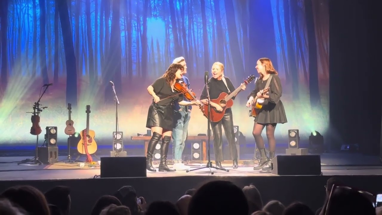 I'm With Her - Wild and Clear and Blue with Brandi Carlile 10/08/25 Moore Theater Seattle
