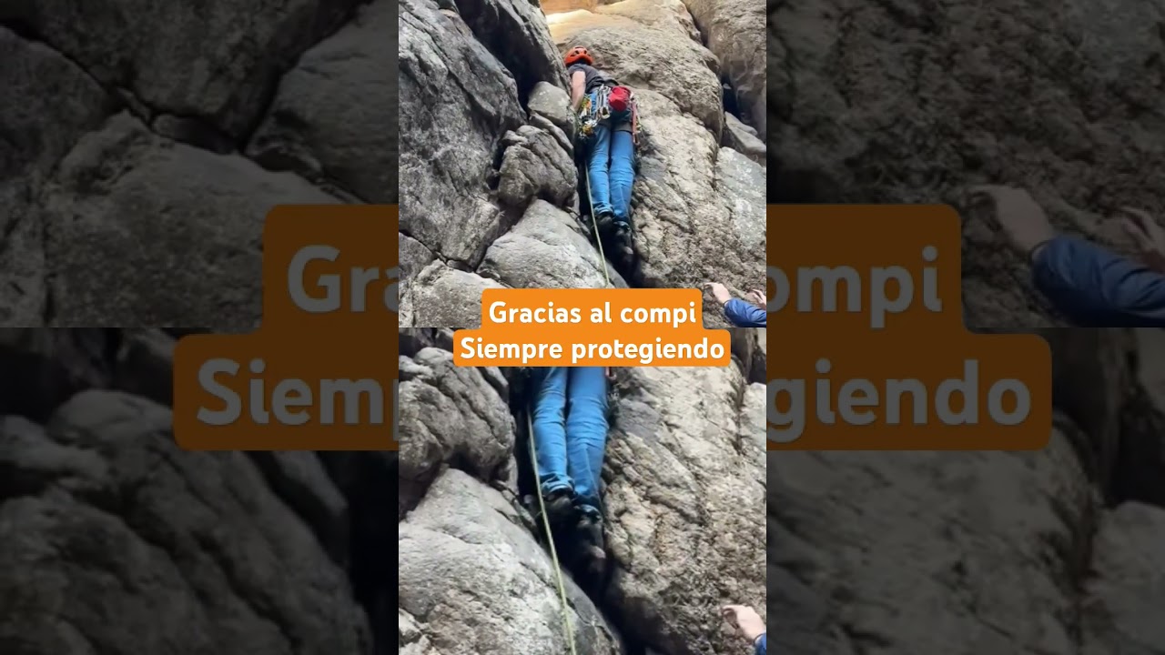 Gracias al compi, por proteger siempre mi espalda. #escaladadeportiva #climbing #canariasclimb