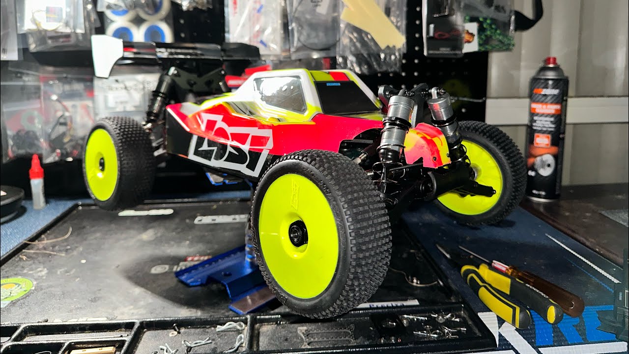 Tuning Losi 8IGHT & Spektrum program card update.