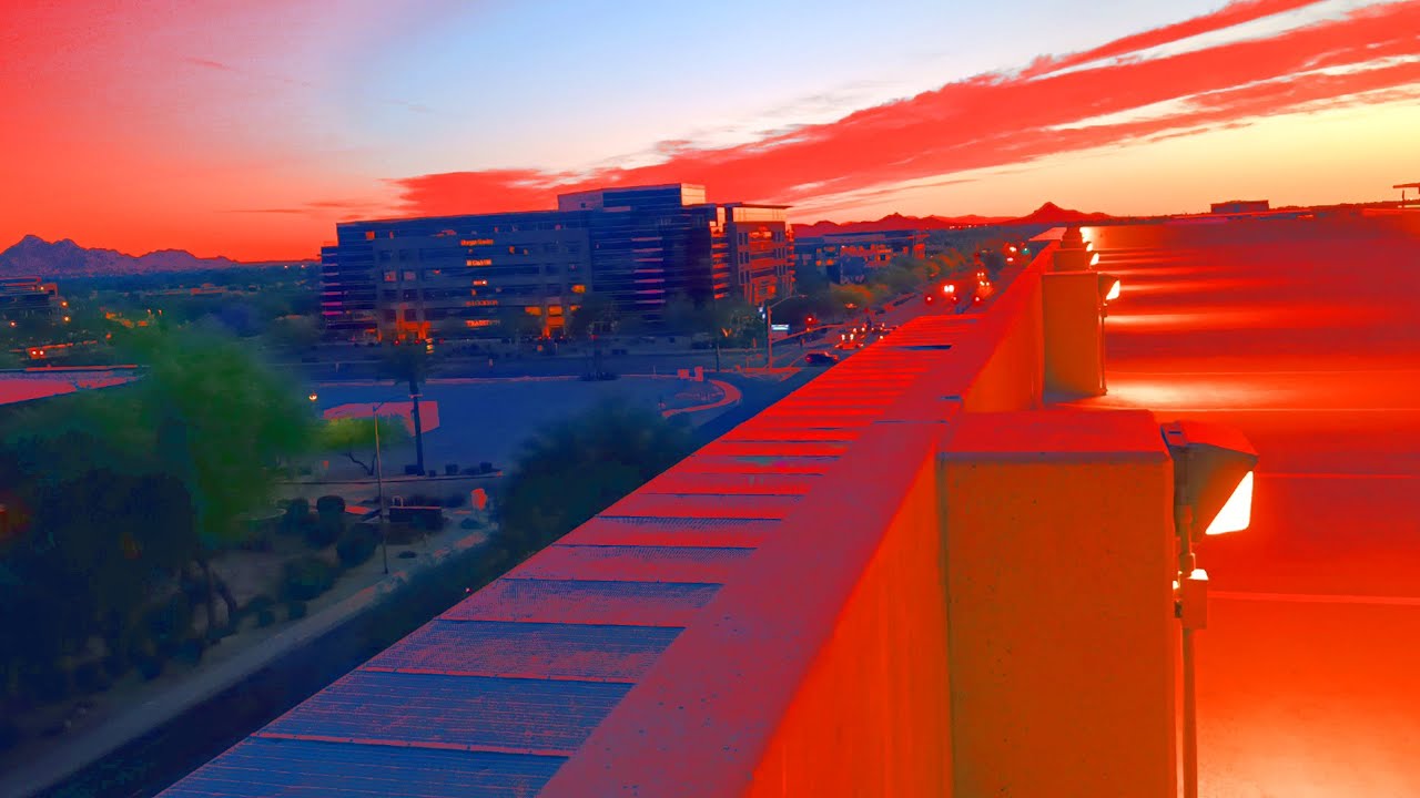 31 - Sunset Garage (Public Spaces/Environmental Sounds)