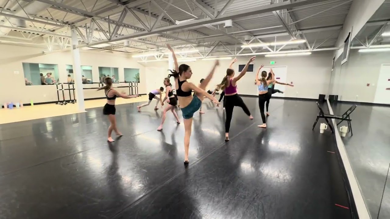 Contemp 5/6: Feb 10 (finished dance!!) 