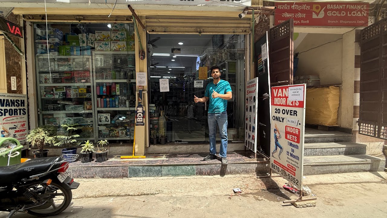 Full store tour of vansh sports biggest  sports store in delhi ncr | vansh sports delhi