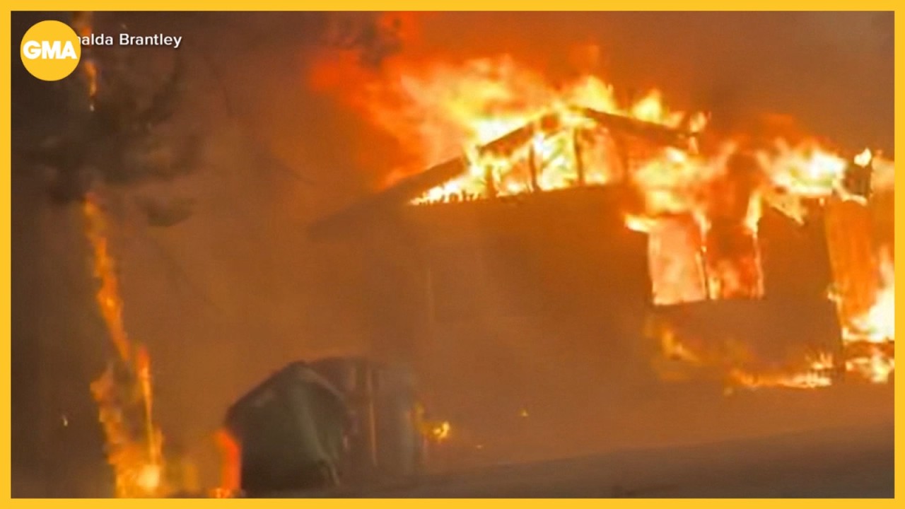 Western wildfires force evacuations, destroys hundreds of structures