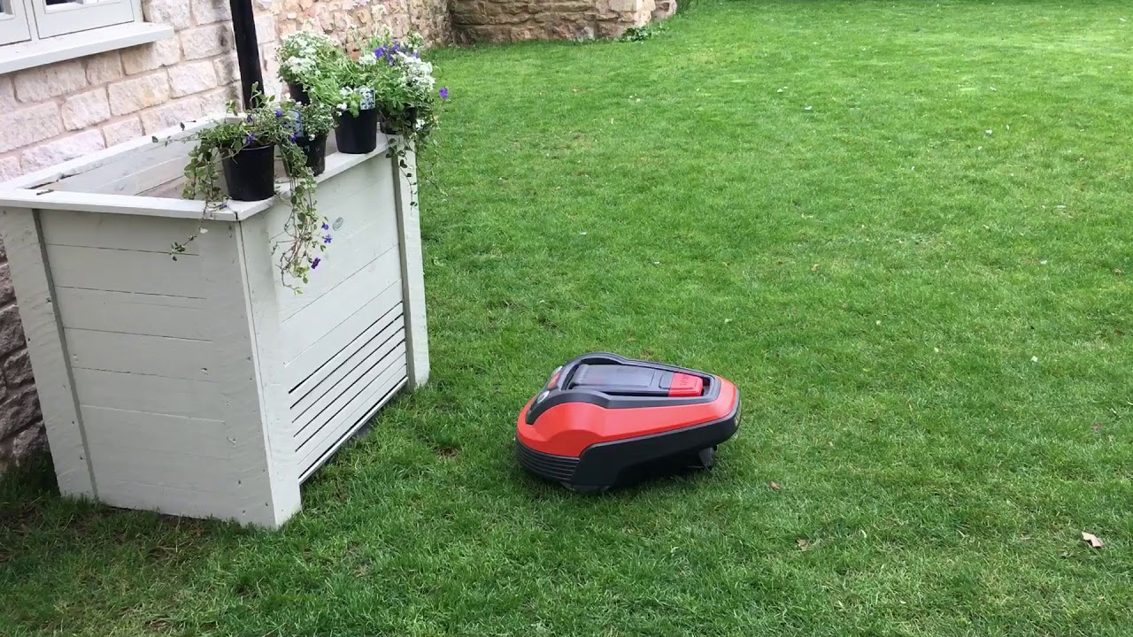 Robot Mower Garage