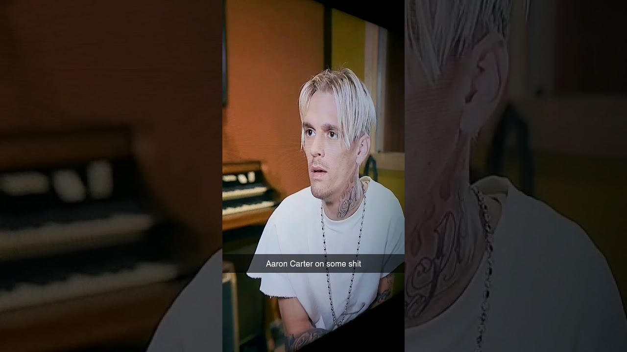 Aaron Carter acting suspicious