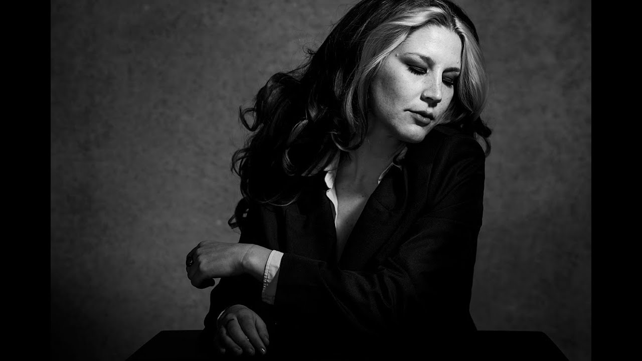 CHARLOTTE WESSELS STUDIO23 Live Stream