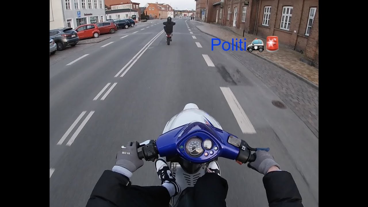 Jog r møder politi - Scooter vlog#1