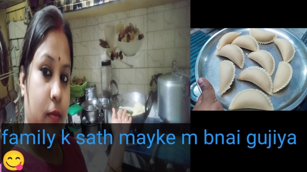 #holi ki gujiya sbne mil kr bnai mayke m