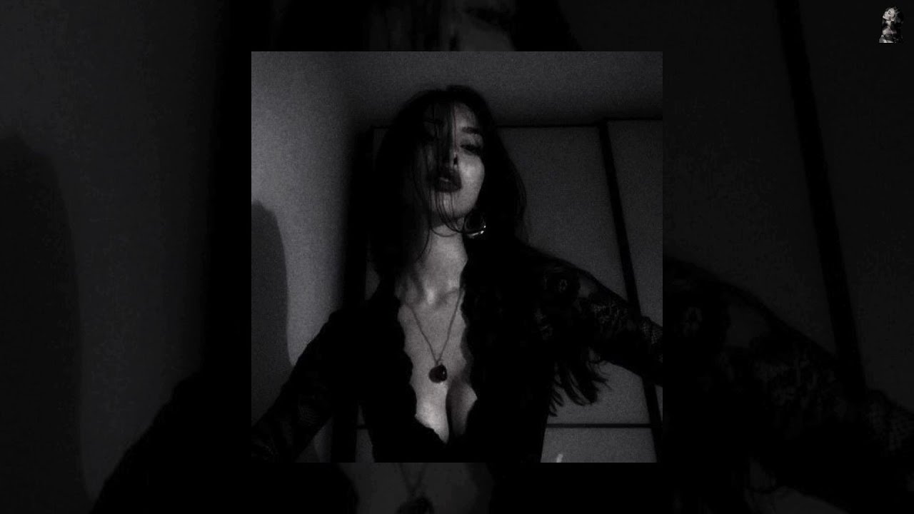 Dark Feminine Energy  | songs for quiet midnight thinking 🌙