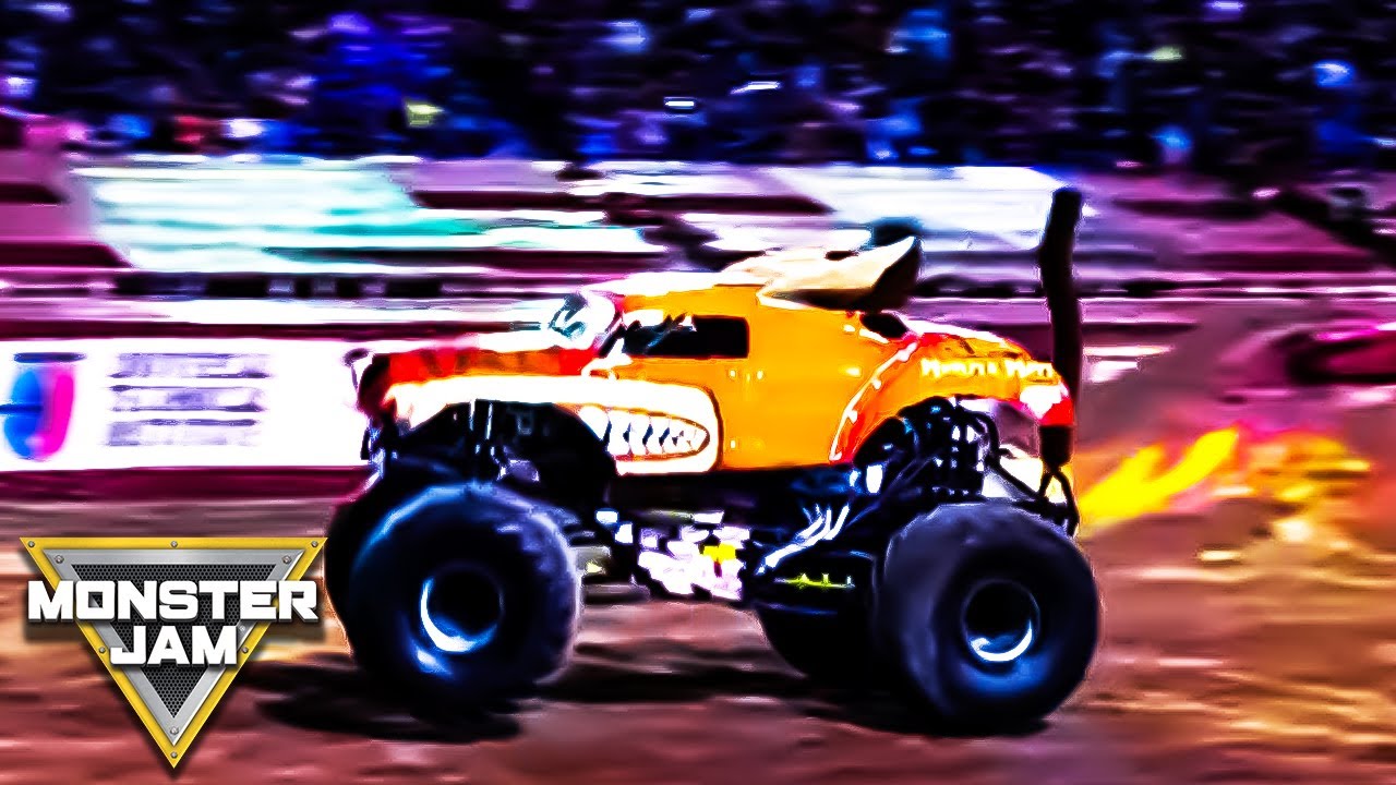 Monster Mutt Freestyle | Monster Jam World Finals XIV | Monster Jam