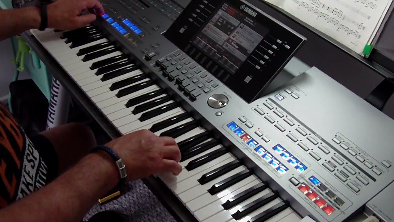 Memory - Theme From 'CATS' (Cover) - Yamaha Tyros 5