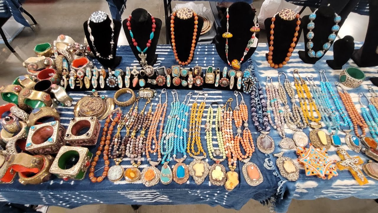 FILLED A 13 GALLON BAG FULL of COACH & JEWELRY! CITY WIDE-Vintage SALE in Austin! Thrift with me!
