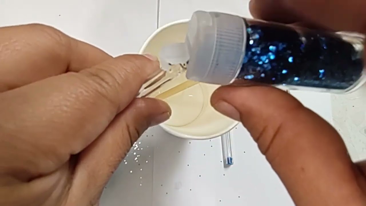 Boligrafos con glitter flotante
