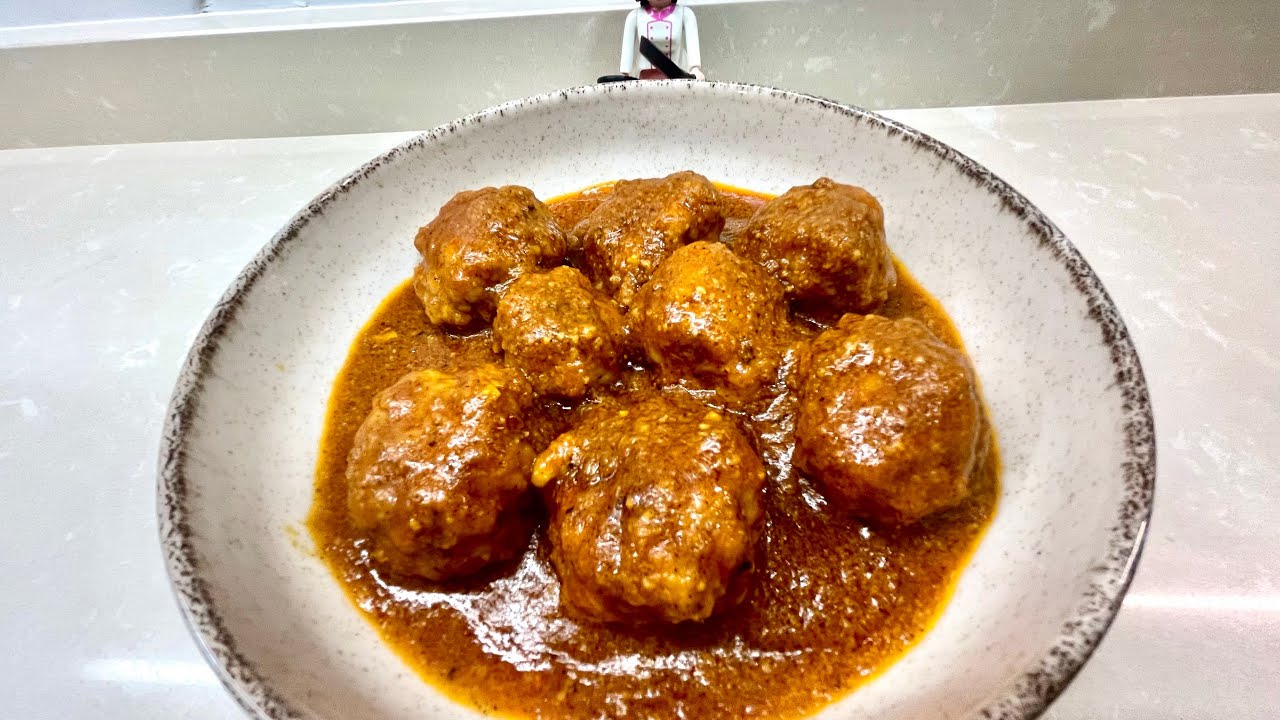 ALBONDIGAS CON SALSA DE MANZANA