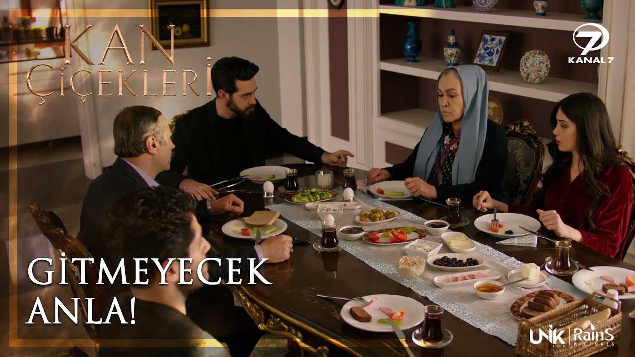 Sofrada Yine Huzursuzluk Var - Kan Çiçekleri 73. Bölüm
