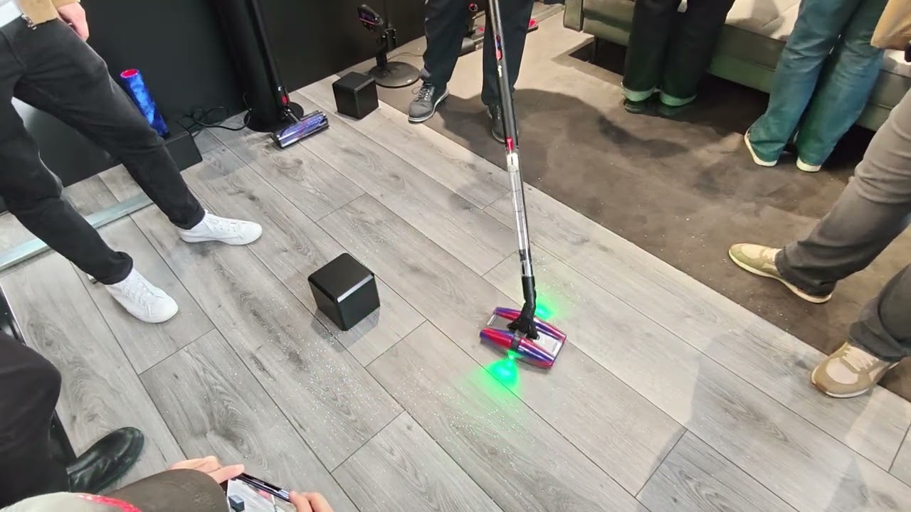 IFA 2025.&ndash; As&iacute; trabaja la aspiradora sin cable Dyson PencilVac