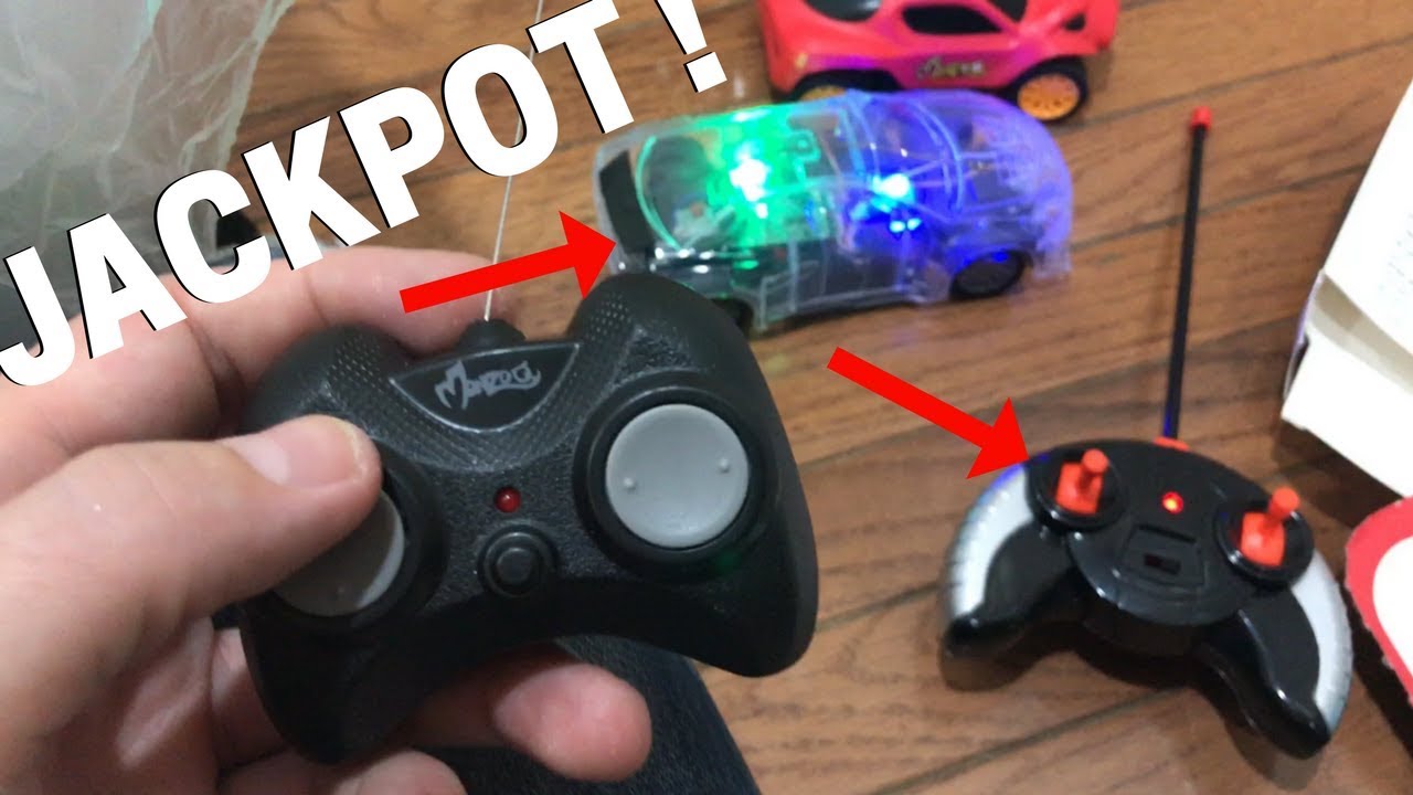 HUGE MEGA JACKPOT DUMPSTER DIVE! REMOTE CONTROL CARS + HEADPHONES & MORE!