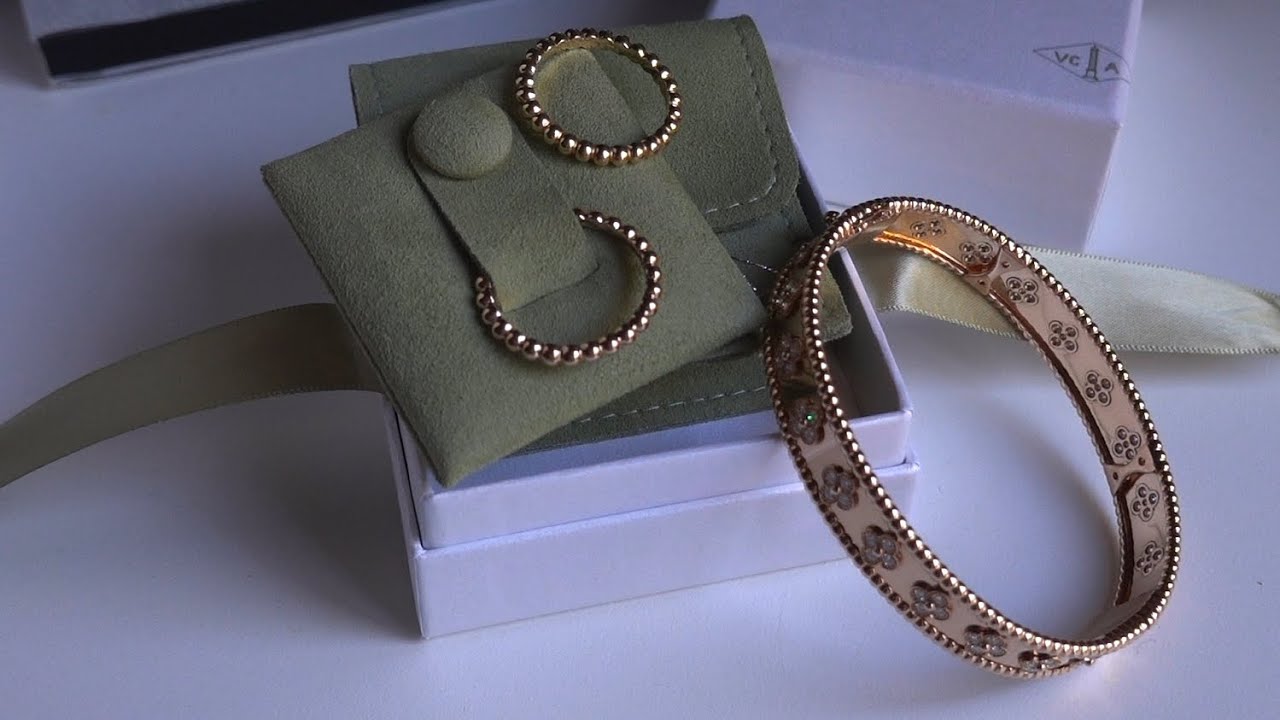 Unboxing Van Cleef & Arpels Perl&eacute;e Ring Rose Gold Medium Model