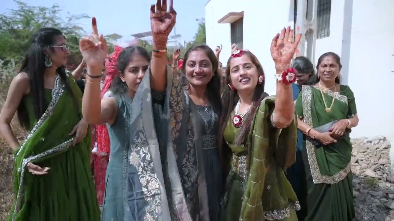 NIHARIKA & DHRUVESH MATA VIDEO / LITTLE ANGEL FILMS