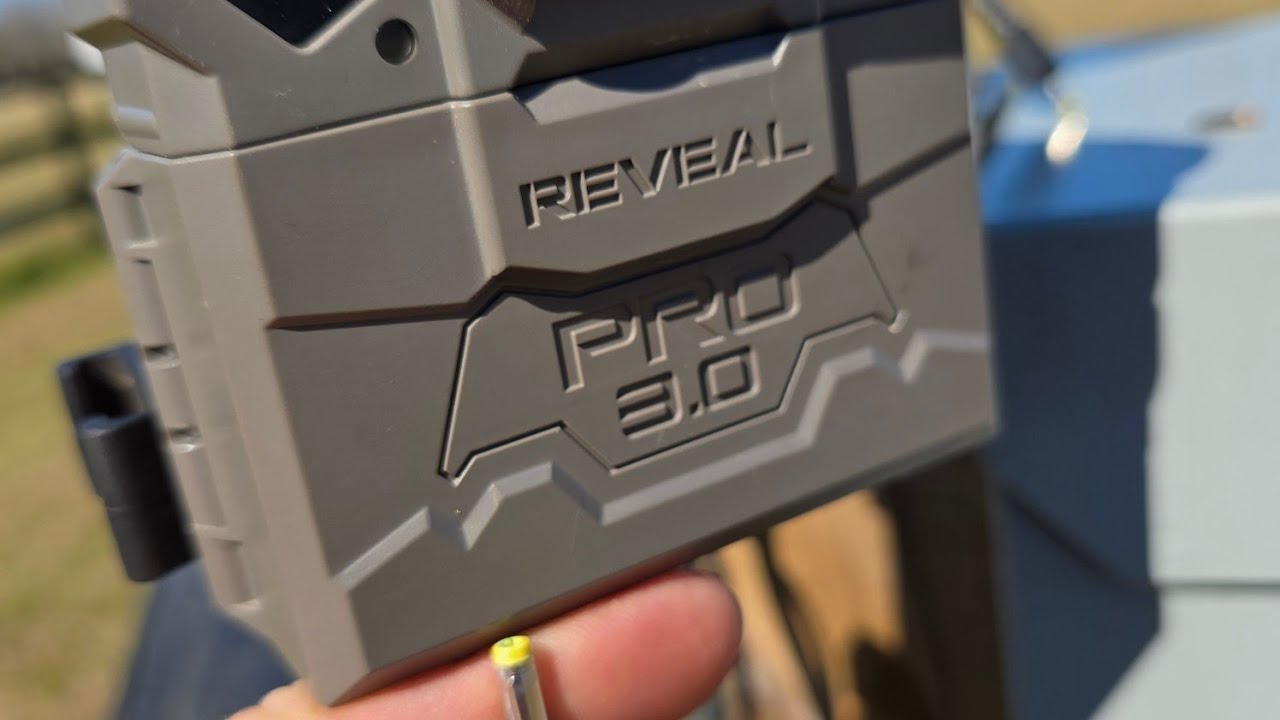 Tactacam Version 2 Lithium Cartridge Charging with a Herd 360 Solar Power Pack
