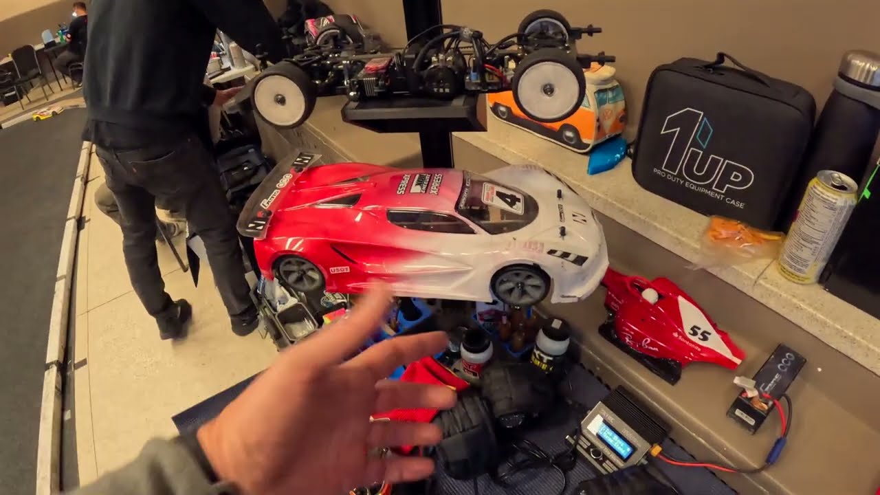 На модели Xpress XQ11 установлены металлические ступицы - USGT RC Racing
