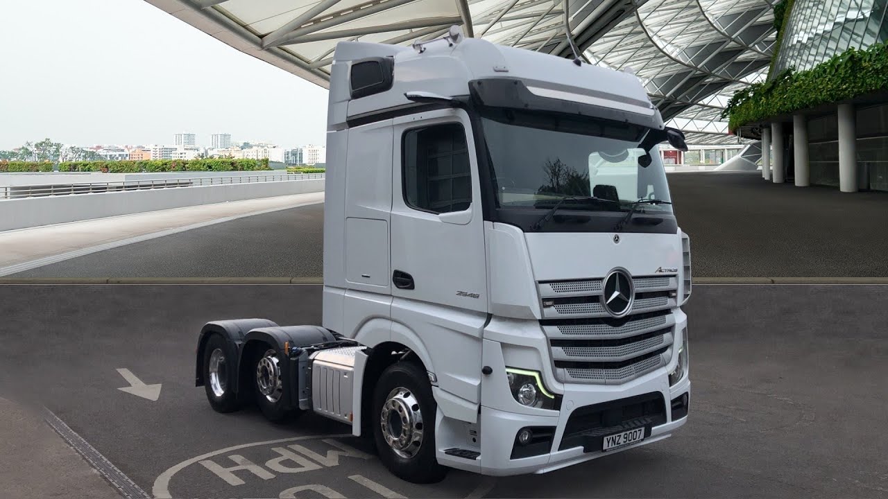 Mercedes-Benz Actros 2548LS Tractor Unit YNZ9007