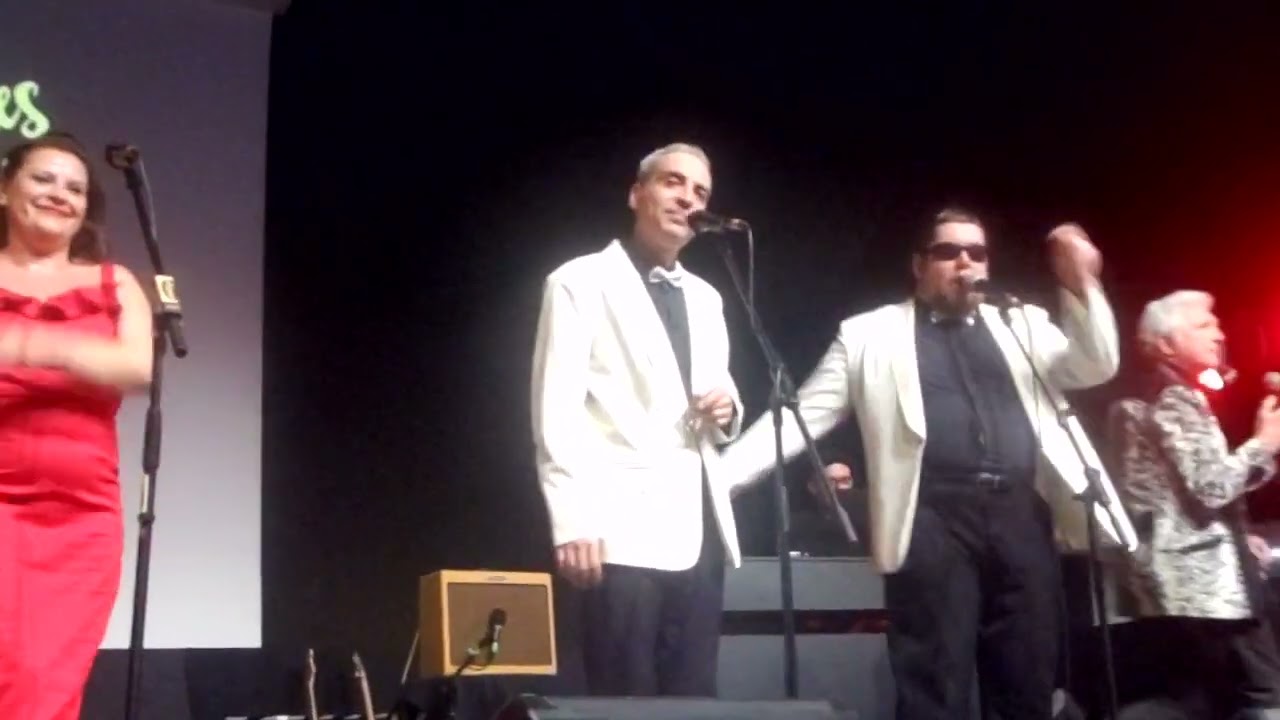 NEVER - JOHNNY STUD ROCKY SHARPE & THE REPLAYS IN SPAIN WITH THE VELVET CANDLES