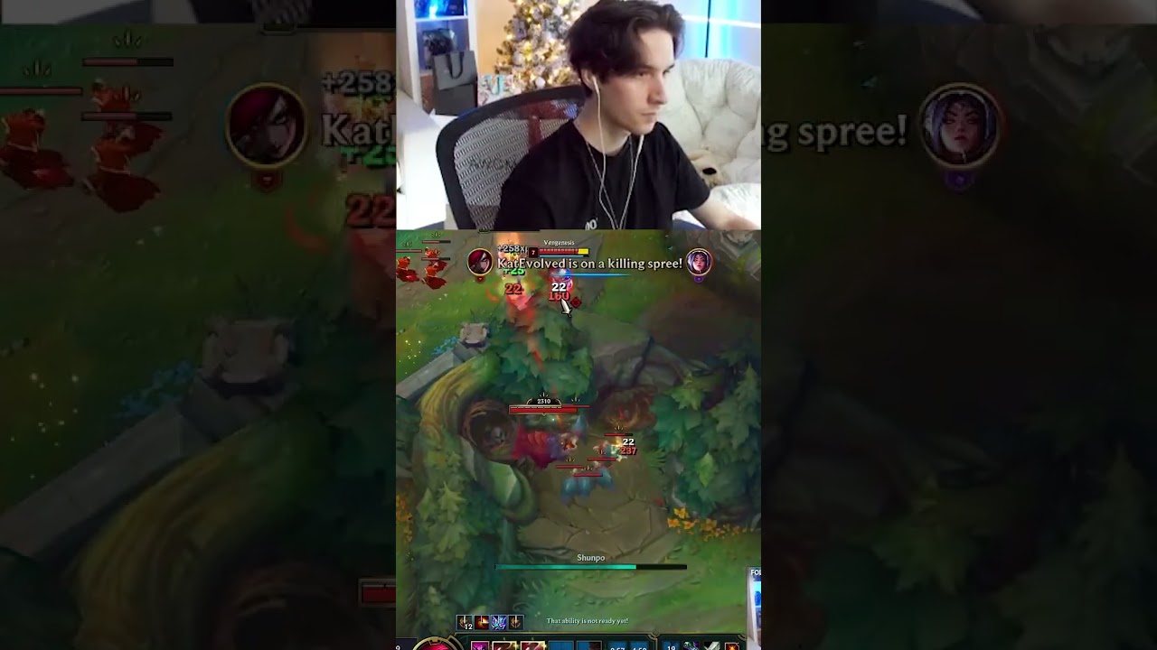 POV: Tower diving a Katarina