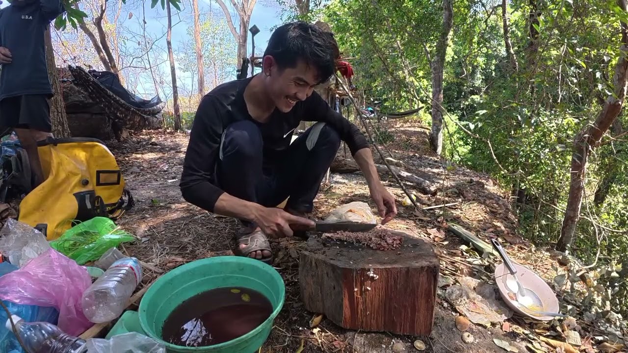 ໝານພໍໄດ້ກິ/หมานพอได้กิน