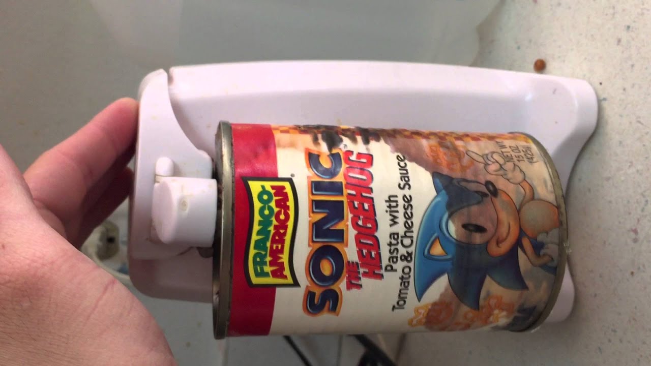 Opening a 20 year old can of Sonic the Hedgehog Spaghetti-Ohs