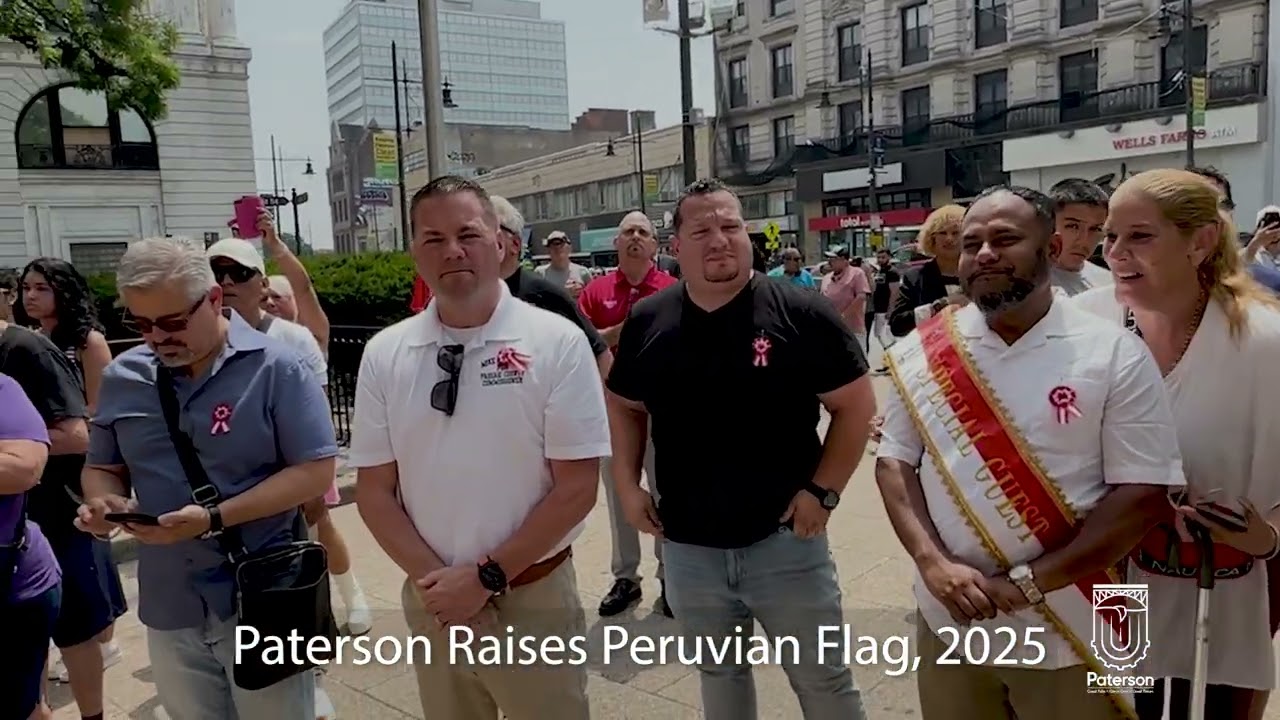 Paterson Raises Peruvian Flag, 2025
