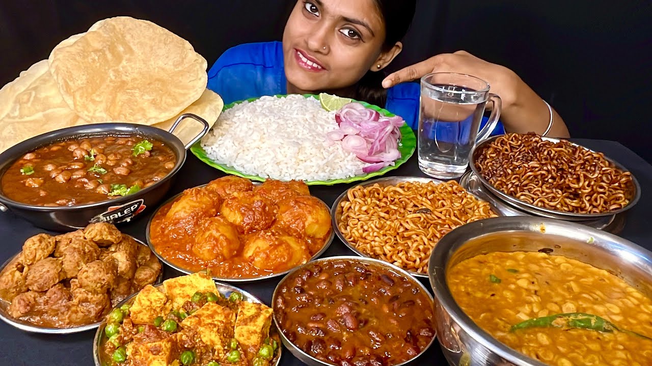 Dal Chawal Aloo Dum Chole Bhature Rajma Curry Matar Paneer Soyabean Curry Blackbean Noodles Eating