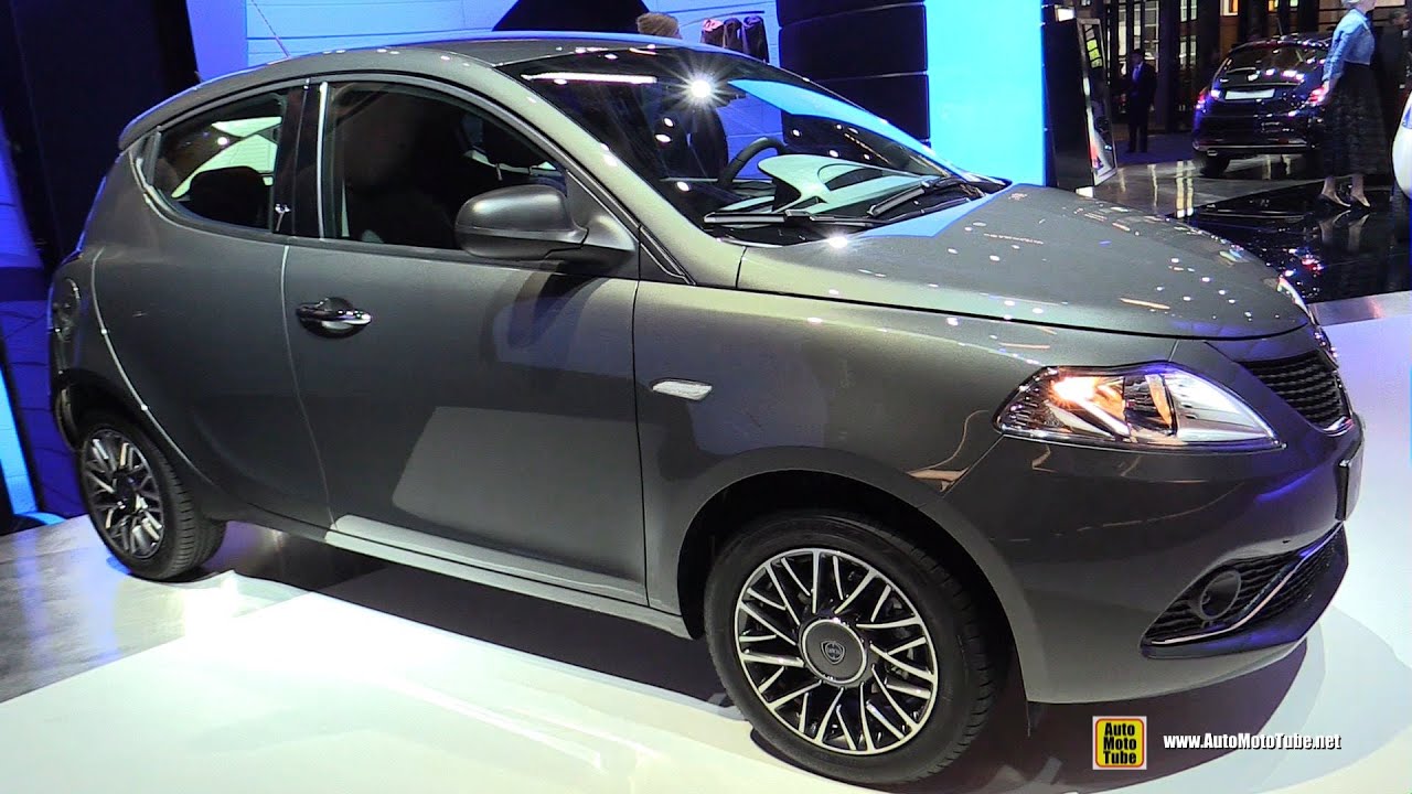 2016 Lancia Ypsilon - Exterior and Interior Walkaround - 2015 Frankfurt Motor Show