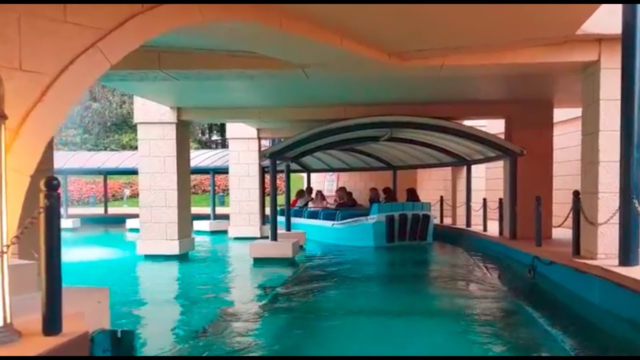 It's A Small World (Full Ride + Steadycam) - Disneyland Paris - 2017