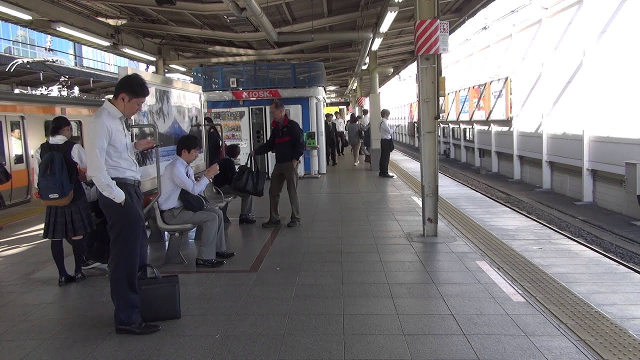 JR中央線 朝の通勤ラッシュ 快速 吉祥寺駅 朝7時20分～8時20分頃 HD