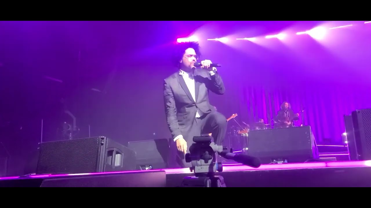 Maxwell - Always & Forever (2022 Opening Night of The Night Tour)