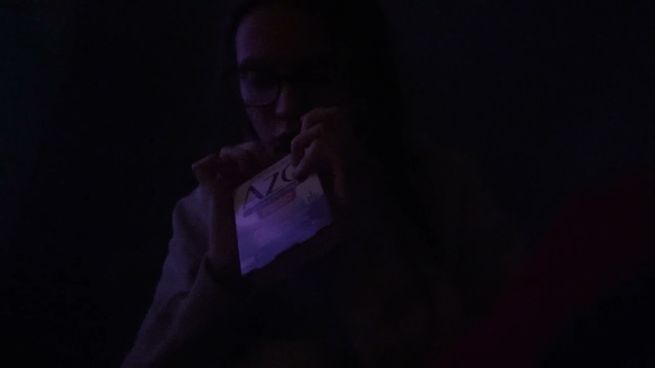 ASMR | Random Triggers From My Medication Cabinet 😴💕🥱🥰🤞