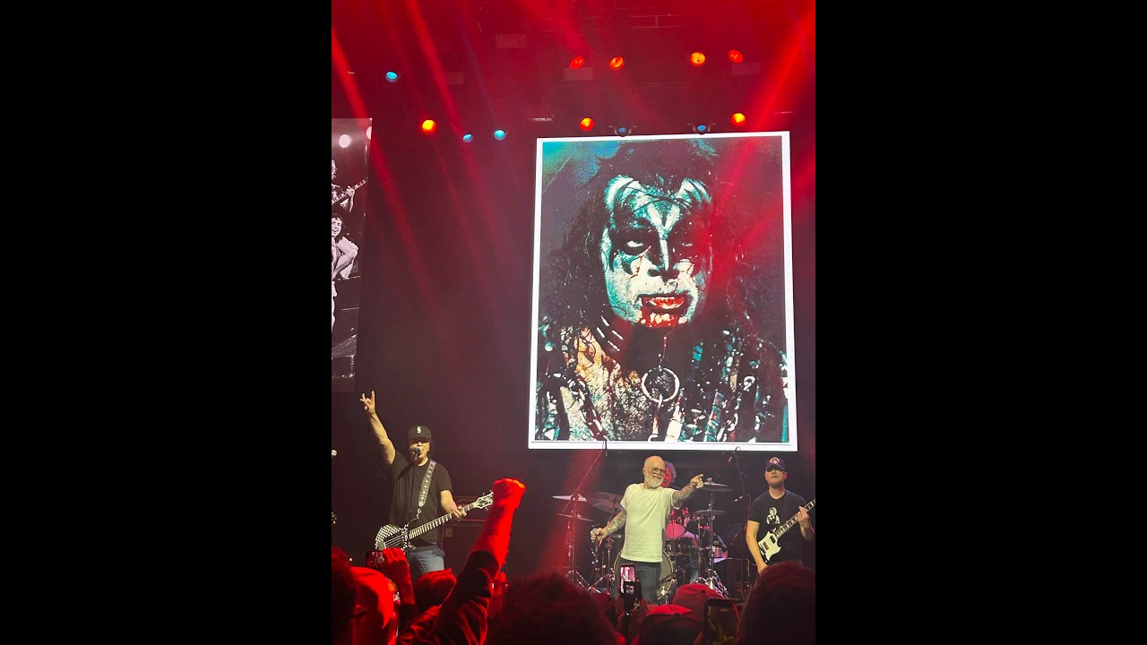 GENE SIMMONS - &ldquo;Deuce&rdquo; 2/3/26 at Dean Delray&rsquo;s 60th birthday - Hollywood, CA