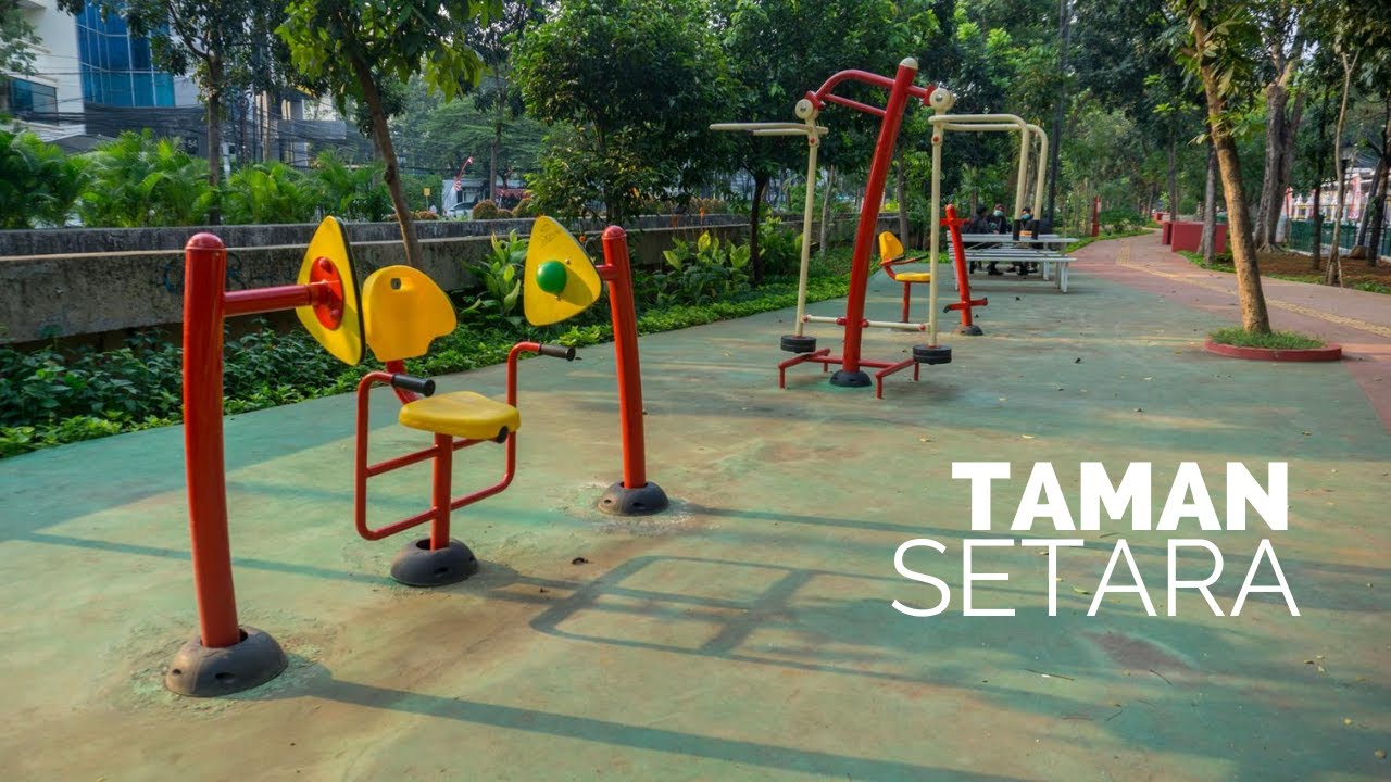 Sepedaan Ke Taman Baru di Jakarta