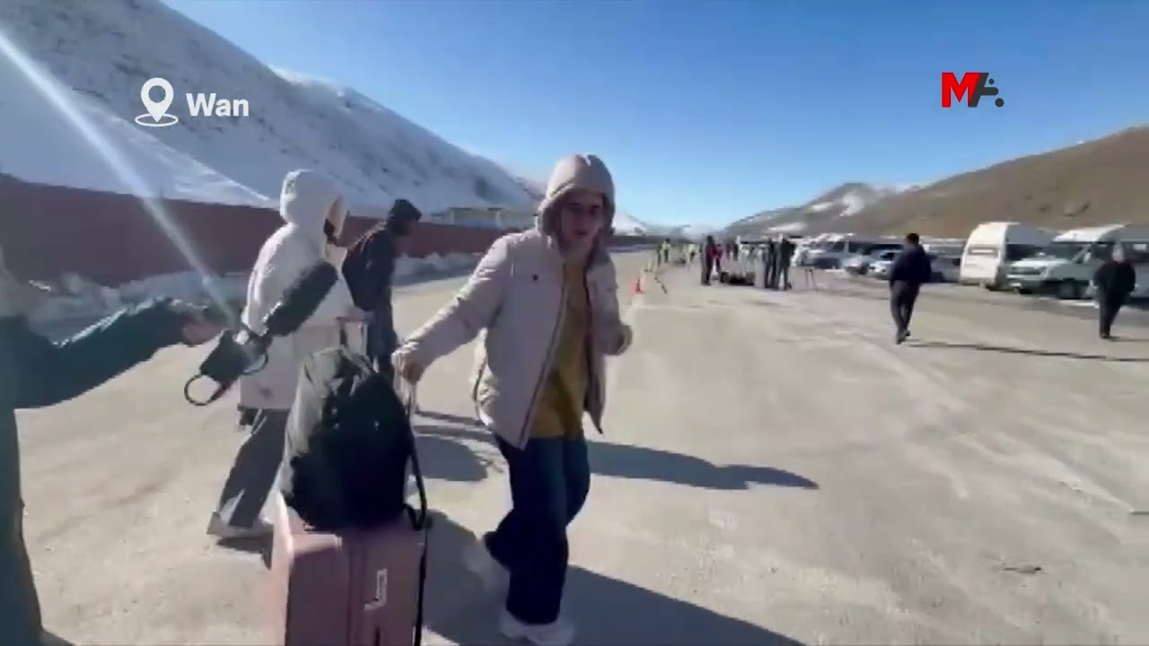 İRAN-TÜRKİYE SINIR KAPILARINDA GEÇİŞLER DURDURULDU