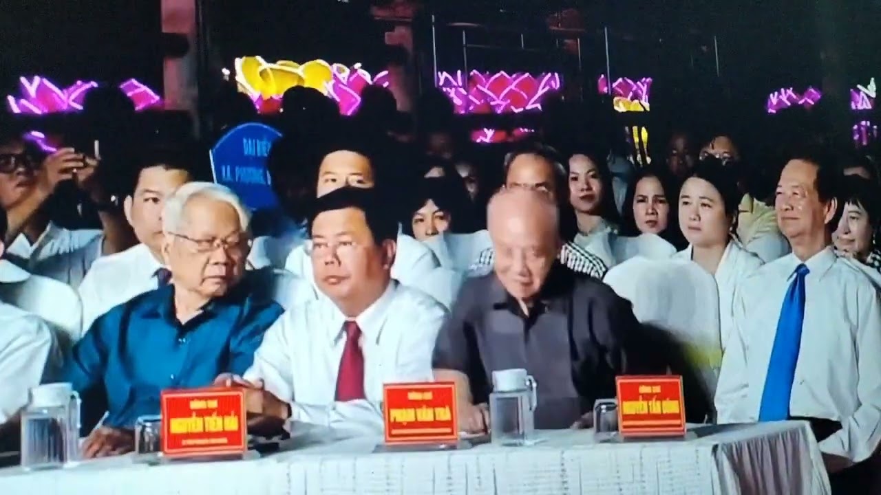 Quá tuyệt vời thủ tướng Nguyễn Tấn Dũng tham gia lễ hội hoa đăng Hà Tiên 