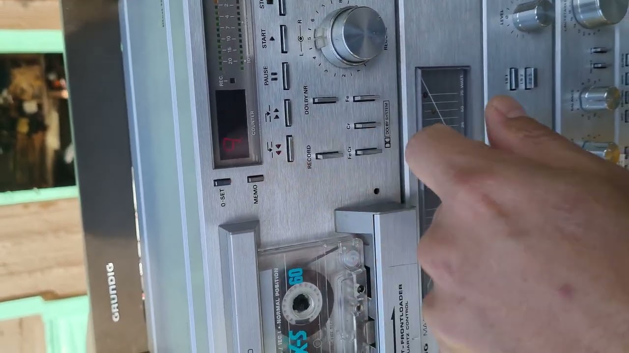 GRUNDIG MCF 500 MA 100 MXV 100 MT 100 DISPONIBLE  en Prieto Electrónica Vintage   Facebook Page