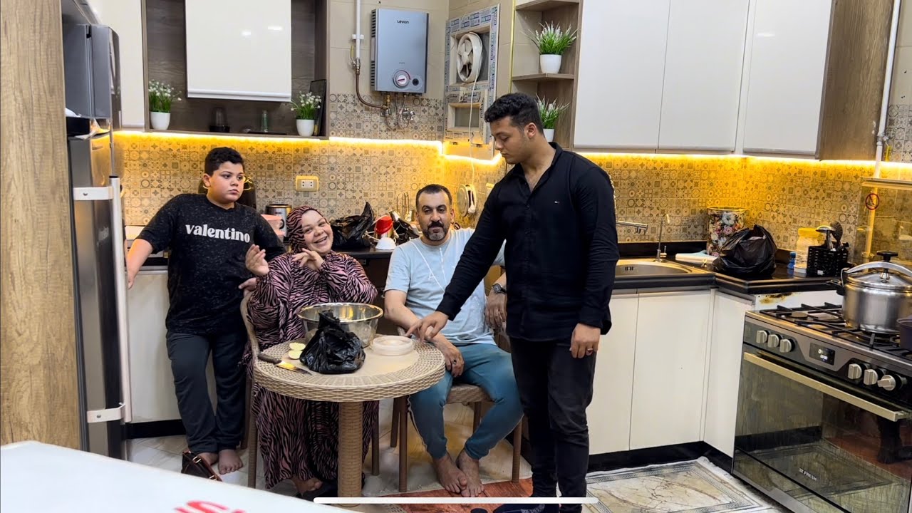 ام جني مفيش عنوان يوصف فرحتي انا عايز اقوم ارقص وازغرط فرحانه ياكريم يارب مازن ابني 😘😘😘
