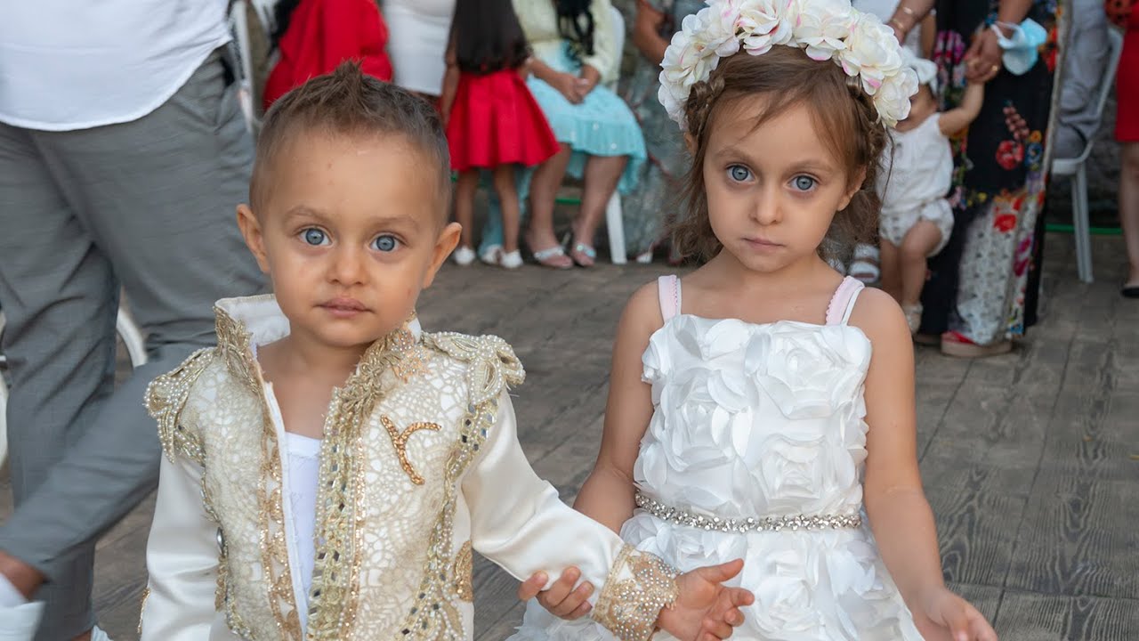 Cumpleaños Gitano de Tino y Adara      Vídeo en 4k