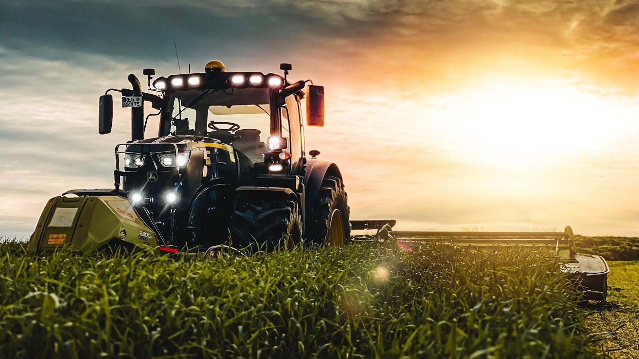 CABVIEW Let´s Drive Claas DISCO 9200 AutoSwather - John Deere 6175R Black Beauty