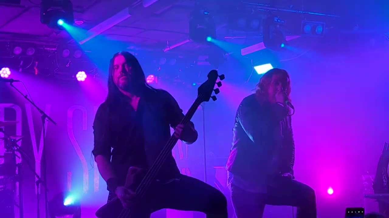 Cemetery Skyline - I Drove all Night, live 21.3.2025
