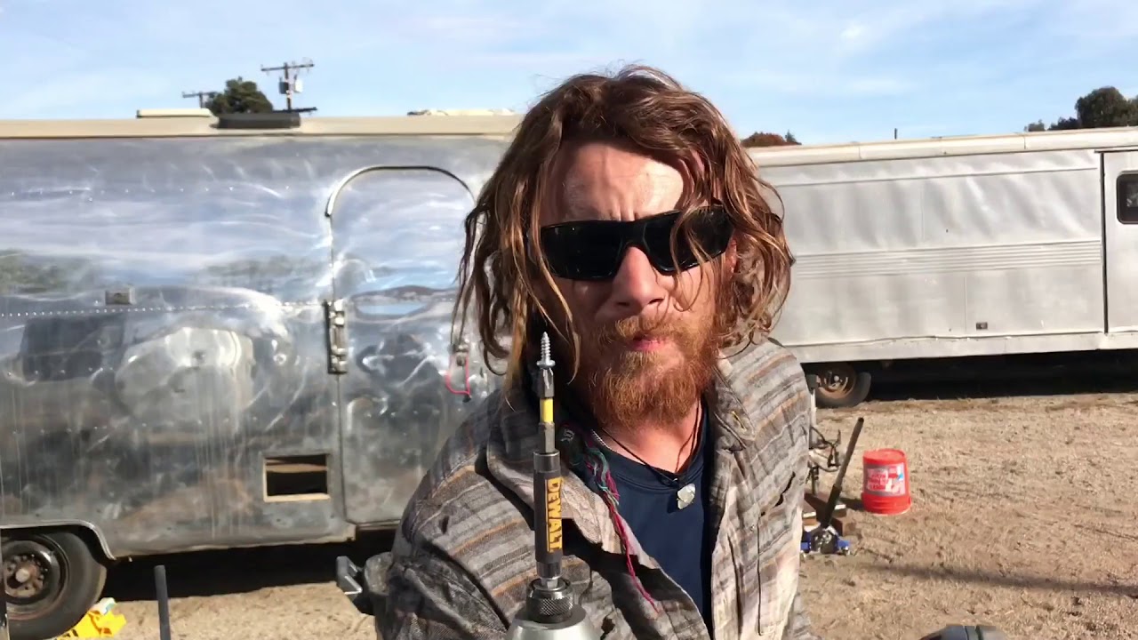 How to replace a window in an Airstream