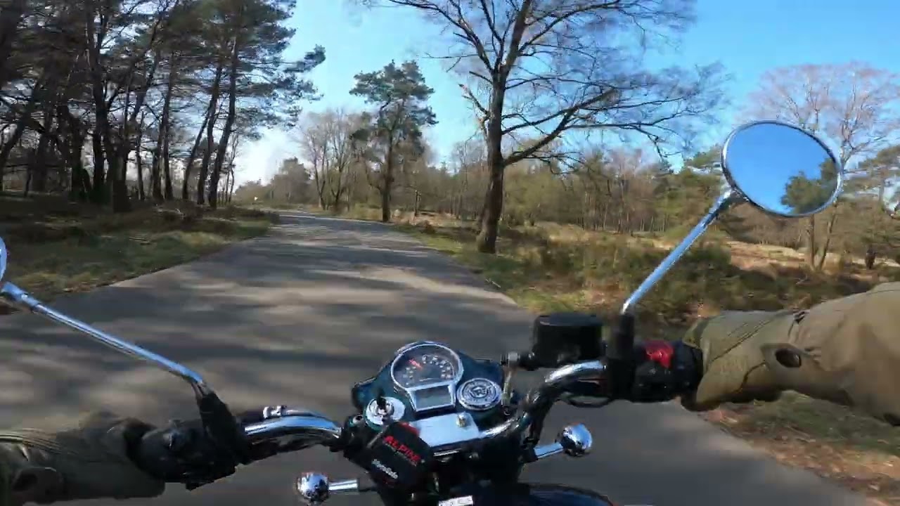 Royal Enfield All New Classic 350 | Is the Netherlands really that flat? Yep! Except @Posbank :-P