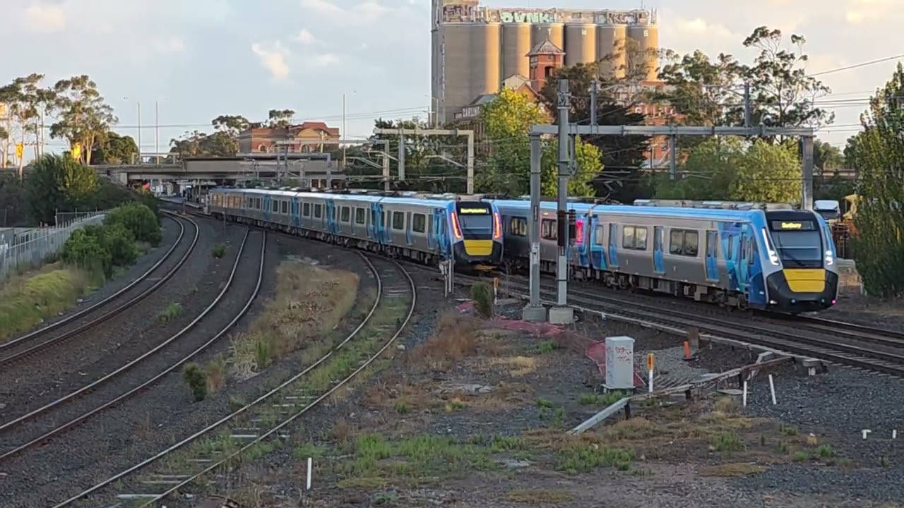 Metro HCMT train and XPT ST22 train Albion