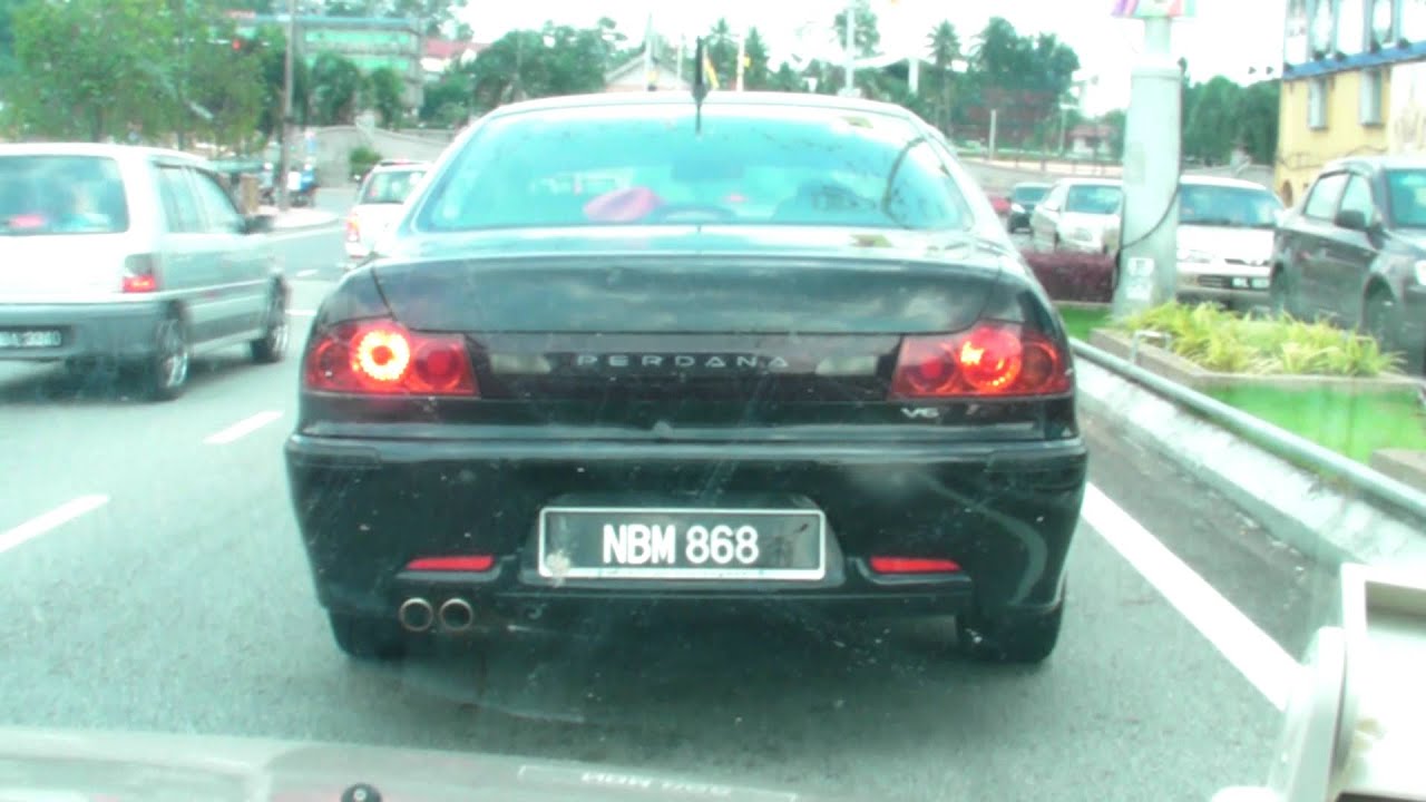 Highway Star in A Black Perdana.MP4